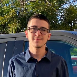 Meet your Posher, Cameron